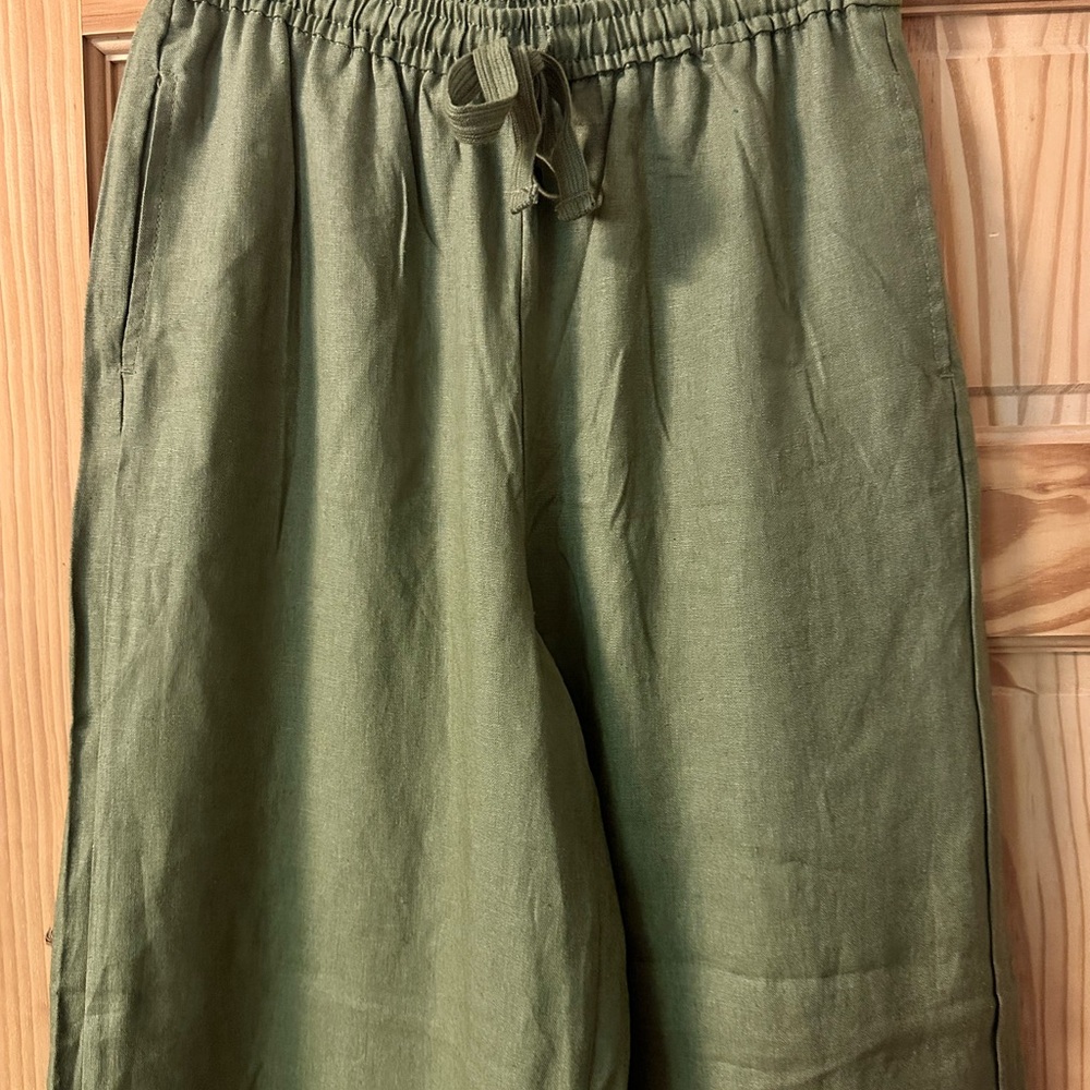 Max Studio Olive Linen Trousers